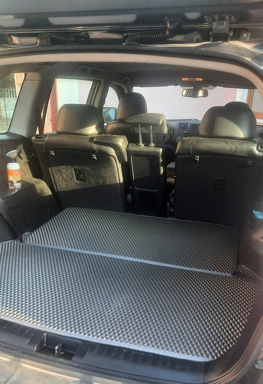 Mat in EVA trunk (2 parts, black) for Toyota Highlander 2008-2013 - Reelken Auto