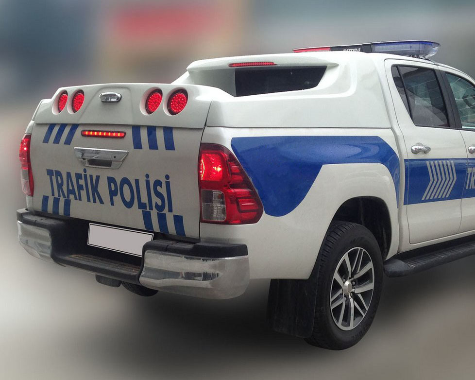 Truck Bed Canopy GRAND BOX for Toyota Hilux 2015- - image 1