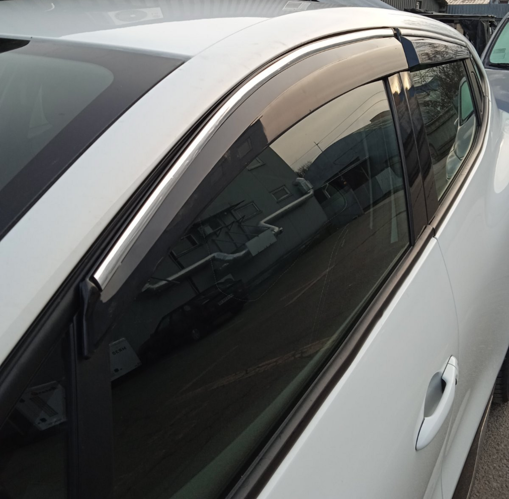 Window Deflectors with Chrome Trim (4 pcs, Sunplex Chrome) for Renault Clio V 2019- - image 3