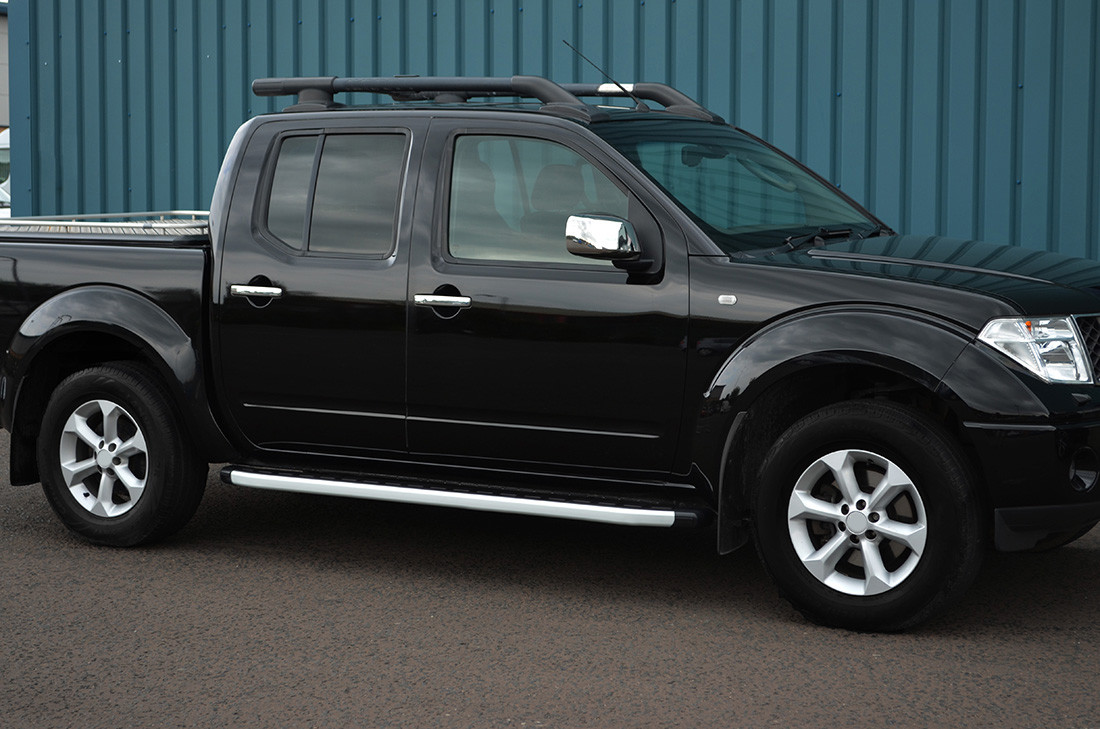 Side Steps Fullmond (2 pcs, aluminum) for Nissan Navara 2006-2015 - image 1