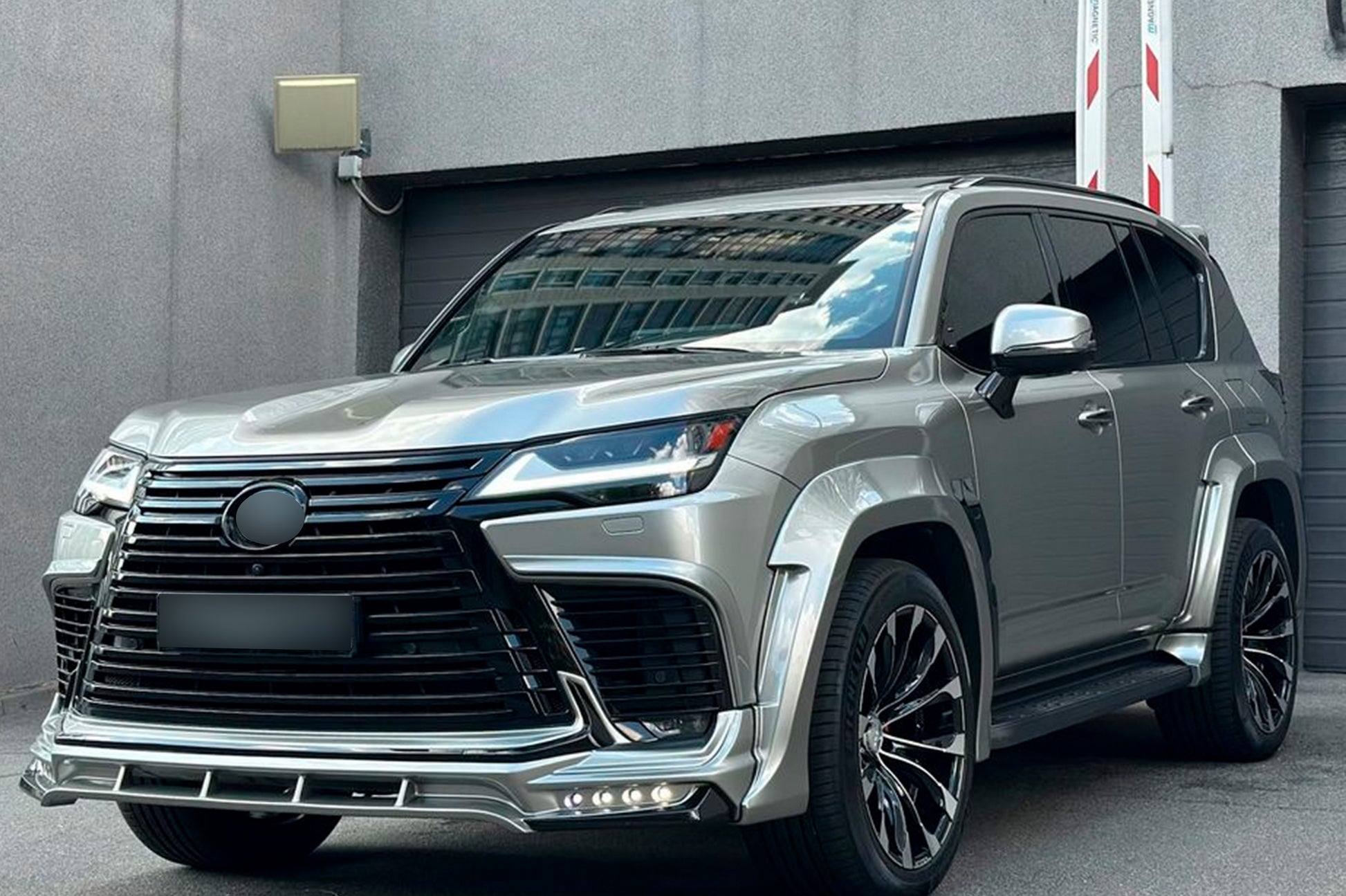 Body Kit Set (Wald) for Lexus LX 500d/600 2022- - image 9
