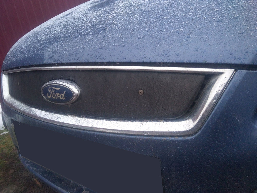 Winter cover on the grille for Ford Focus II 2005-2008 - image 3