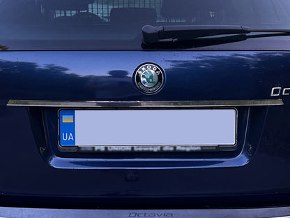 Chrome trim above license plate Carmos (stainless steel) for Skoda Octavia II A5 2010-2013 - image 1