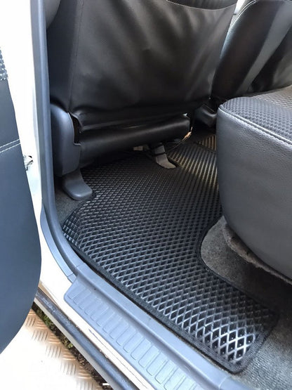 EVA mats (black) for Toyota Land Cruiser 80 - image 3