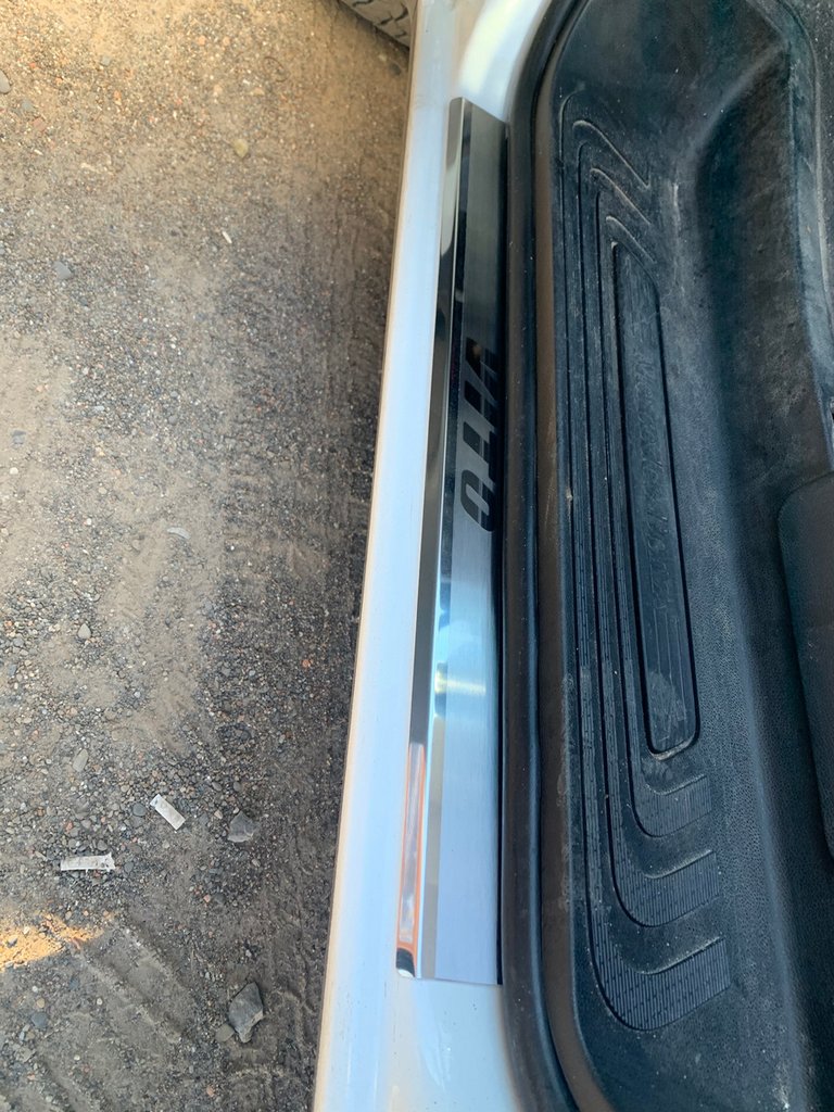 Door Sill Covers VIP-Style (2 pcs, Stainless Steel) for Mercedes Vito/V-class W447 2014- - image 3