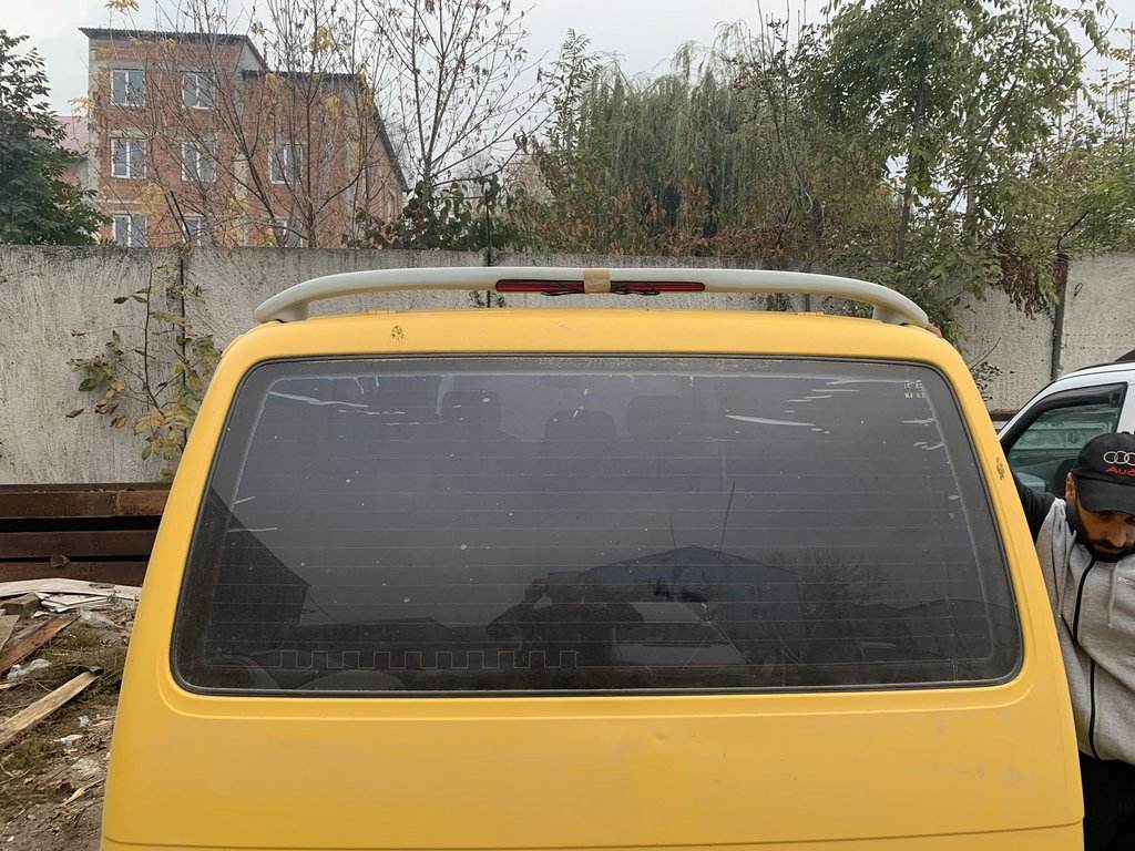 Roof spoiler Isikli (for painting) for Volkswagen T4 Transporter - Reelken Auto