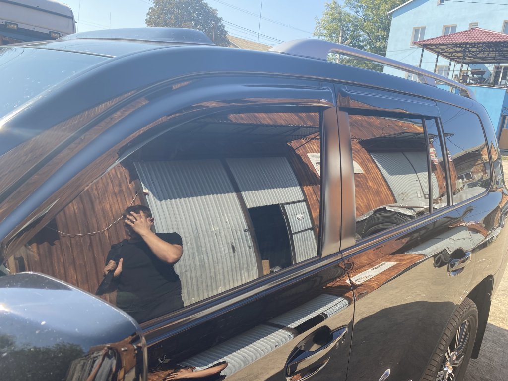 Window Deflectors 8cm (4 pcs, HIC) for Toyota Land Cruiser 200 2007-2021 - image 3