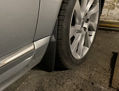 Premium Mud Flaps (4 pcs) for Volvo S80 2006-2016 - image 2