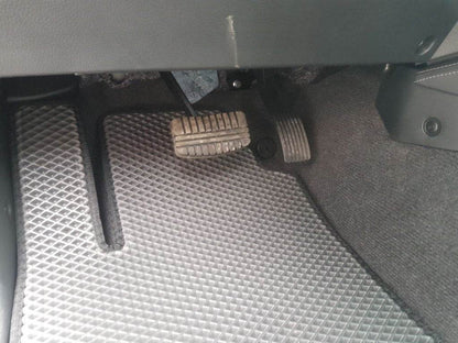 EVA mats (gray) for Mitsubishi L200 2015-2024 - Reelken Auto