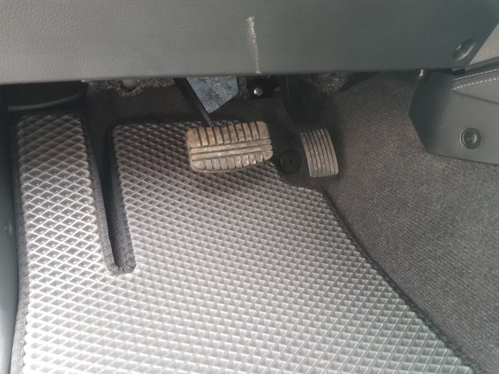 EVA Floor Mats (Gray) for Mitsubishi L200 2015-2024 - image 9