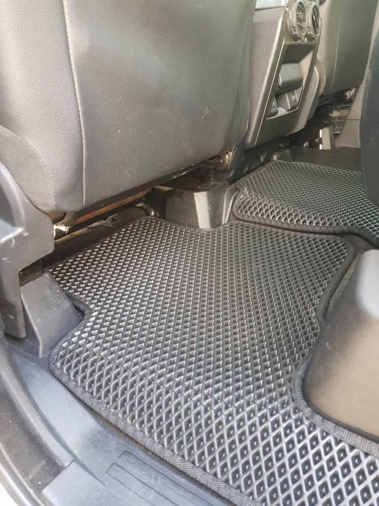 EVA mats (black) for Land Rover Discovery IV - Reelken Auto
