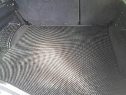 Trunk mat (EVA, black) for Land Rover Discovery IV - Reelken Auto