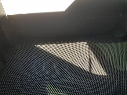 Trunk mat (EVA, black) for Land Rover Discovery IV - Reelken Auto