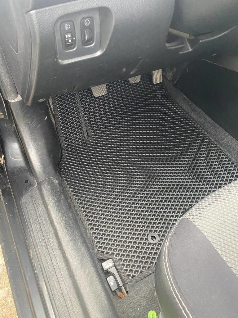 EVA Floor Mats (black) for Mitsubishi Lancer 9 2004-2008 - image 2