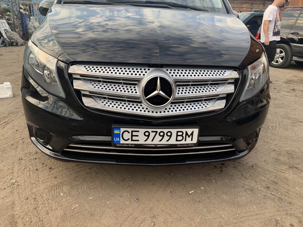 Grille overlays 2014-2020 (5 pcs., BlackChrome) for Mercedes Vito / V-class W447 2014↗ year - Reelken Auto