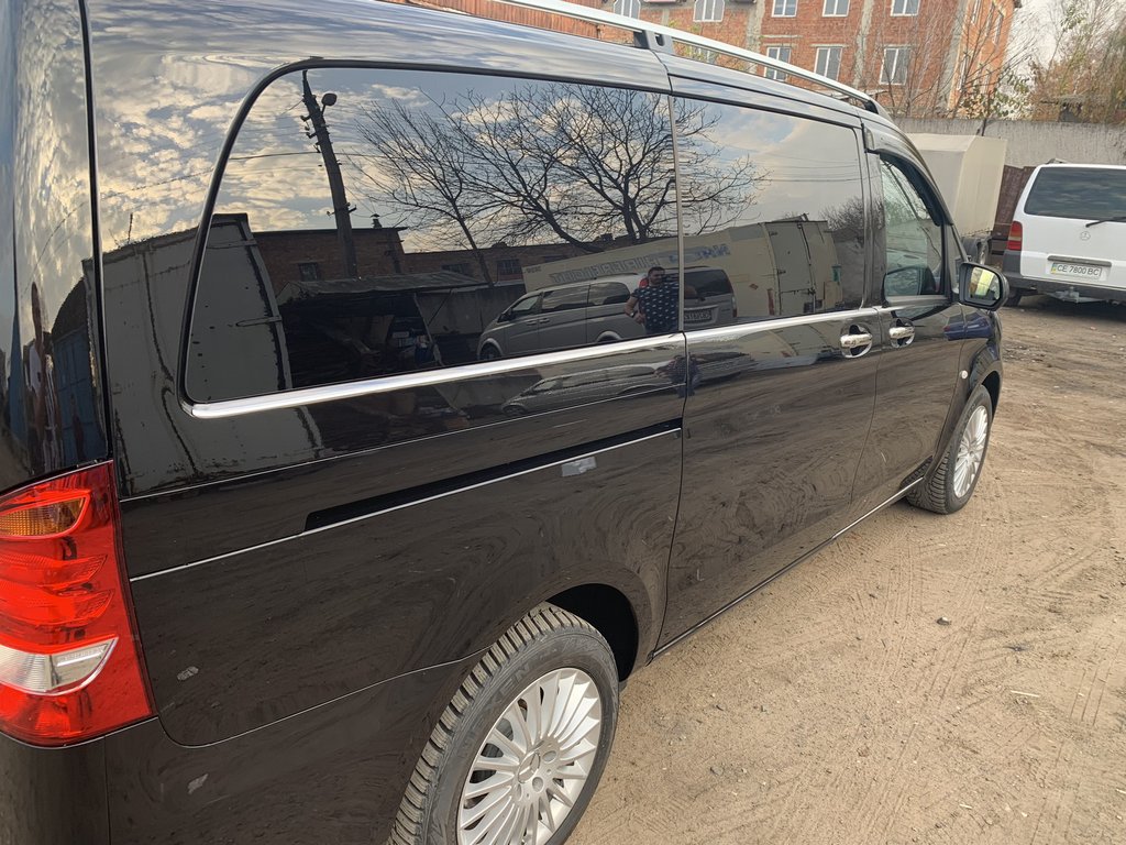 The lower moldings of glass along the entire length (8 PCs., stainless steel) for Mercedes Vito / V-class W447 2014↗ year - image 3