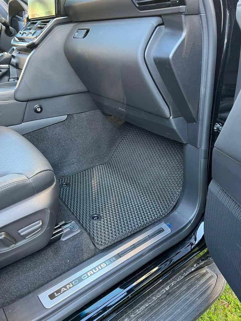 EVA Floor Mats (black) for Toyota Land Cruiser 300 2021- - image 4
