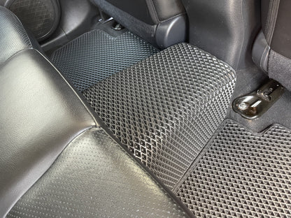 EVA Floor Mats (black) for Nissan Leaf 2010-2017 - image 6