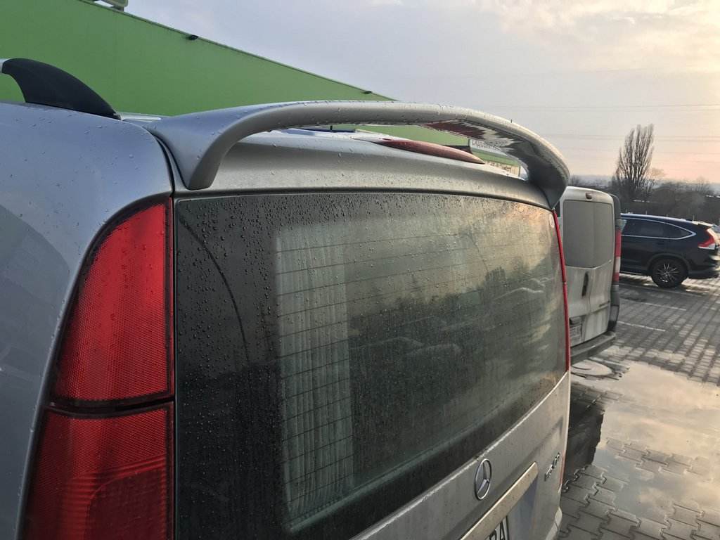 Ayakli spoiler (for painting) for Mercedes Vito W639 2004-2014 - Reelken Auto