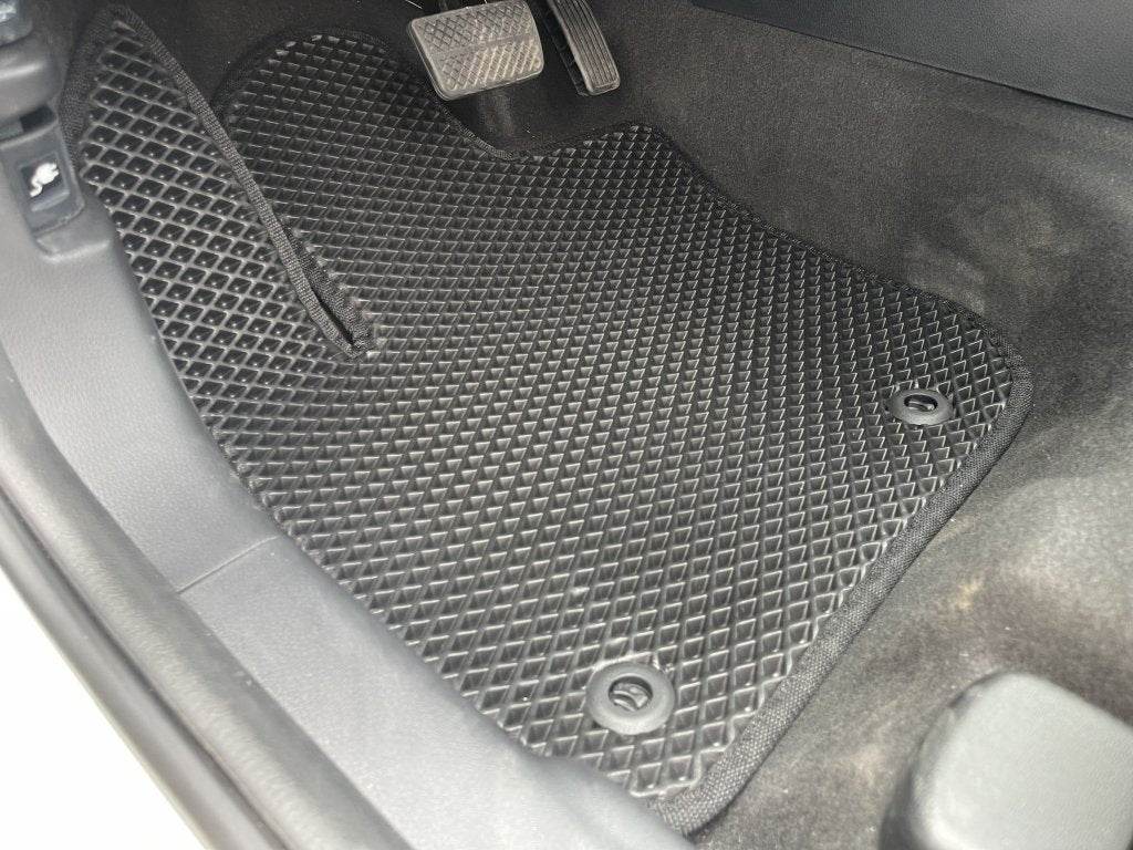 EVA mats (black) for Dongfeng MNV - Reelken Auto