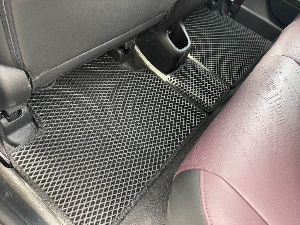EVA mats (black) for Dongfeng MNV - Reelken Auto