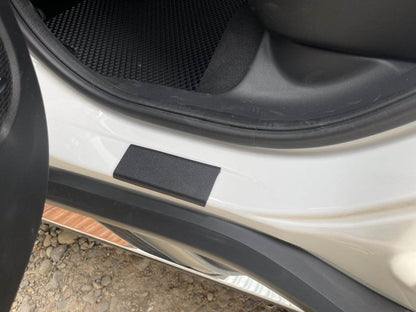 Door sill plates ABS DDU (4 pcs., plastic) for Honda eNP1 - Reelken Auto