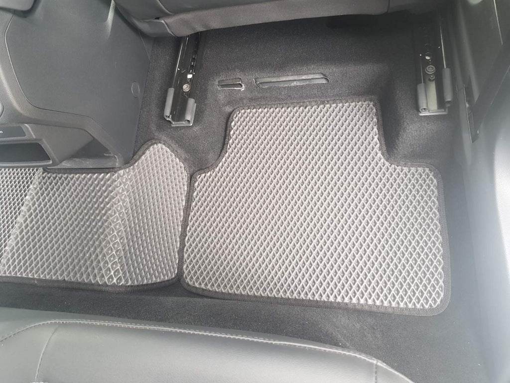 EVA mats (black) for Volkswagen E-Tharu - Reelken Auto
