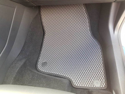 EVA mats (black) for Volkswagen E-Tharu - Reelken Auto