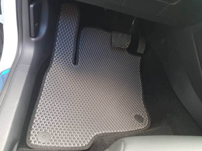 EVA mats (black) for Volkswagen E-Tharu - Reelken Auto