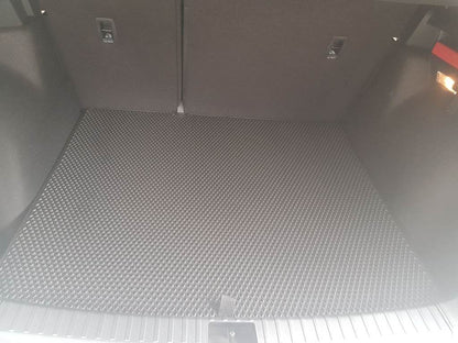 Trunk mat (EVA, black) for Volkswagen E-Tharu - Reelken Auto