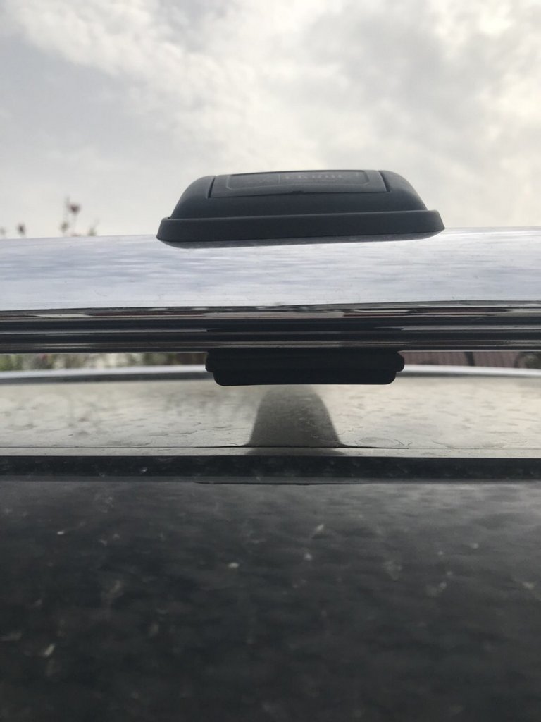 Jumpers on the roof rails under the key (2 PCs) for Mercedes GL class X164 - image 2