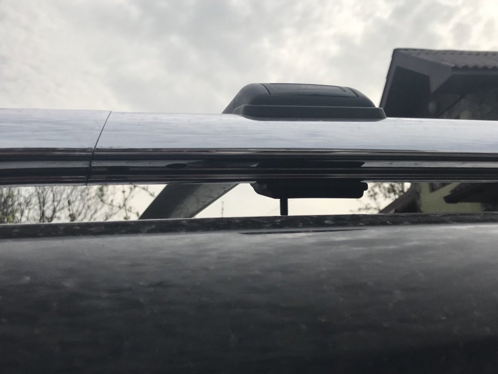 Jumpers on the roof rails under the key (2 PCs) for Mercedes GL class X164 - image 12
