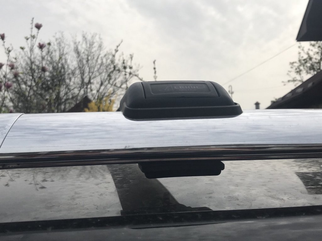 Jumpers on the roof rails under the key (2 PCs) for Mercedes GL class X164 - image 13