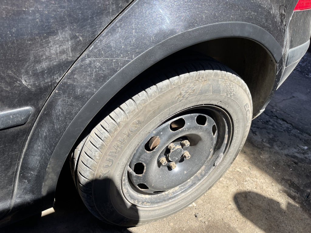 Fender flares (4 pcs, black) for Volkswagen Golf 4 1997-2006 - image 5