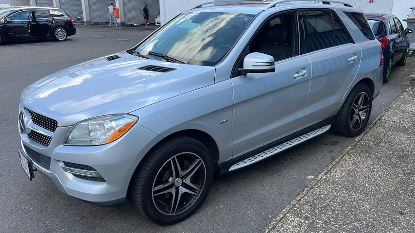 Side Steps Original Design (2 pcs, Aluminum) for Mercedes GLE/ML сlass W166 2011-2018 - image 3