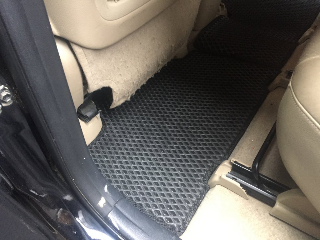 EVA Floor Mats (black) for Toyota Rav 4 2006-2013 - image 10