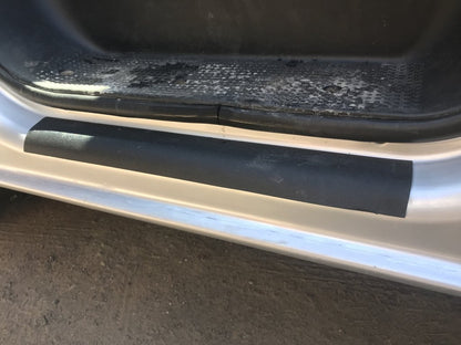 ABS Door Sill Covers (2 pcs, DDU) for Opel Vivaro 2001-2015 - image 8