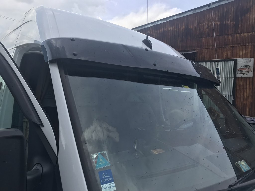 Windshield visor on frame V1 (black gloss, 5mm) for Mercedes Sprinter W906 2006-2018 - image 7