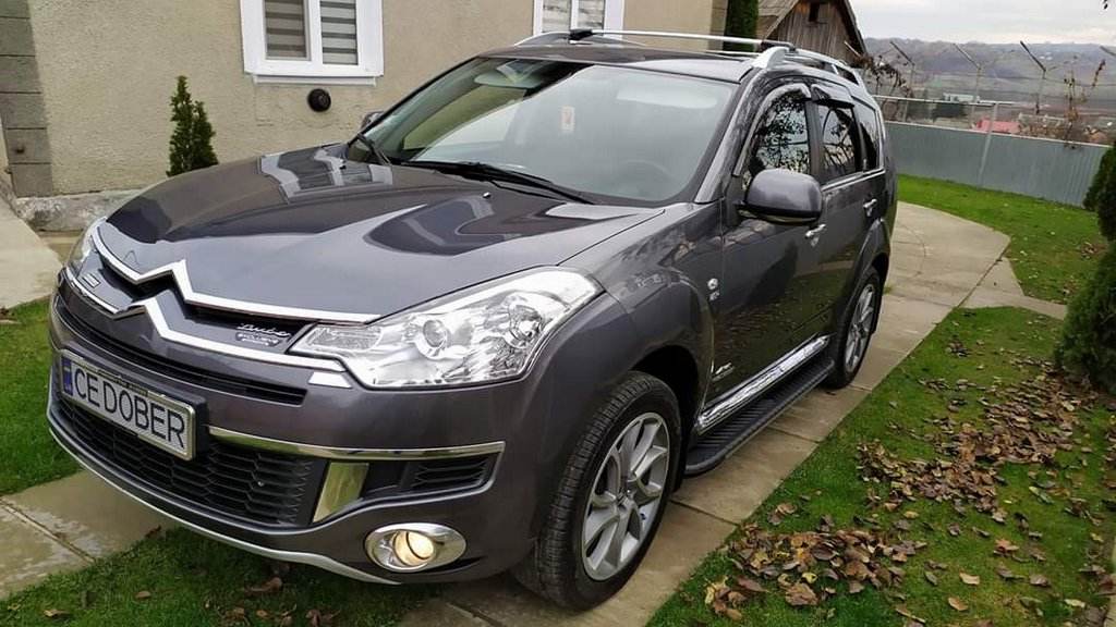 Side sills Bosphorus Grey (2 pieces, aluminum) for Citroen C-Crosser - Reelken Auto
