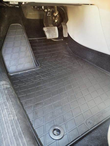 Rubber mats (4 pcs, Stingray Premium) for Chrysler 200 II 2014-2017 - Reelken Auto