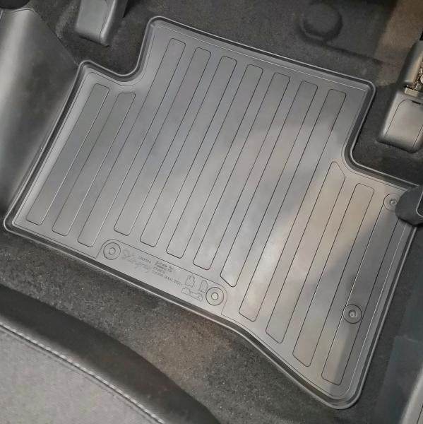 Rubber mats (4 pcs, Stingray Premium) for Hyundai Tucson NX4 2021↗ - Reelken Auto