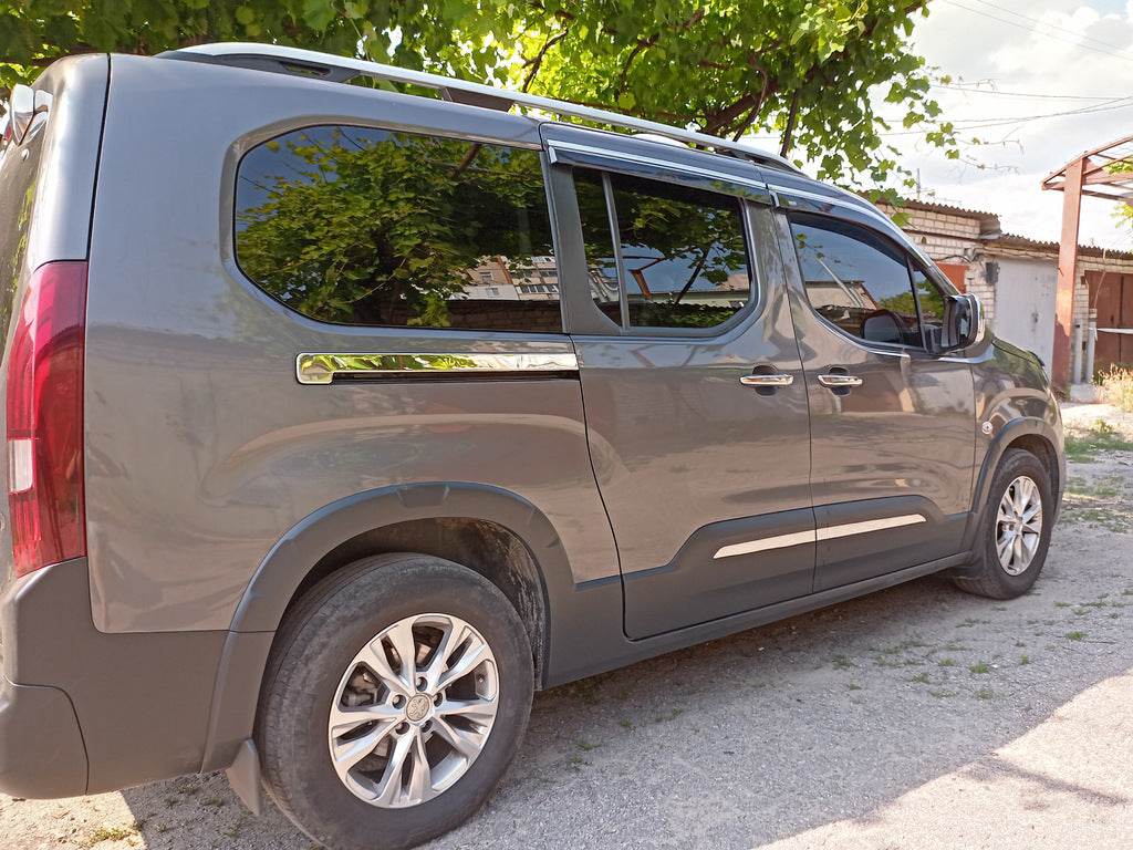 Sliding door moldings (2 pcs., stainless steel) for Peugeot Partner/Rifter 2019↗ - Reelken Auto