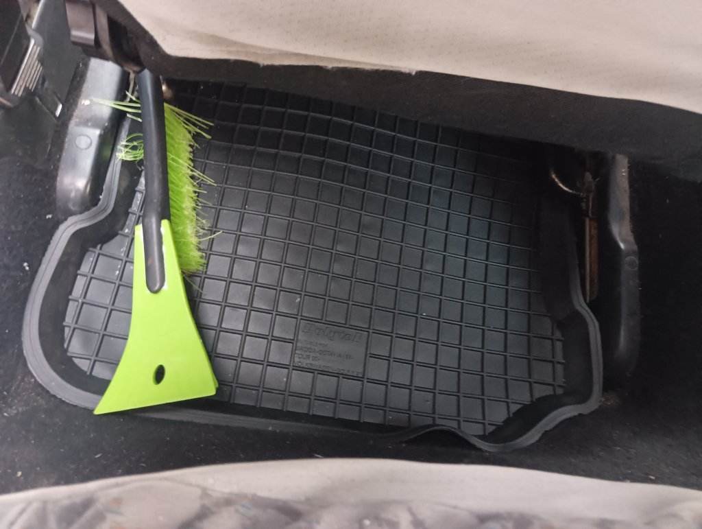 Rubber mats with the Board (4 PCs, Polytep) for Seat Toledo 2000-2005 - Reelken Auto