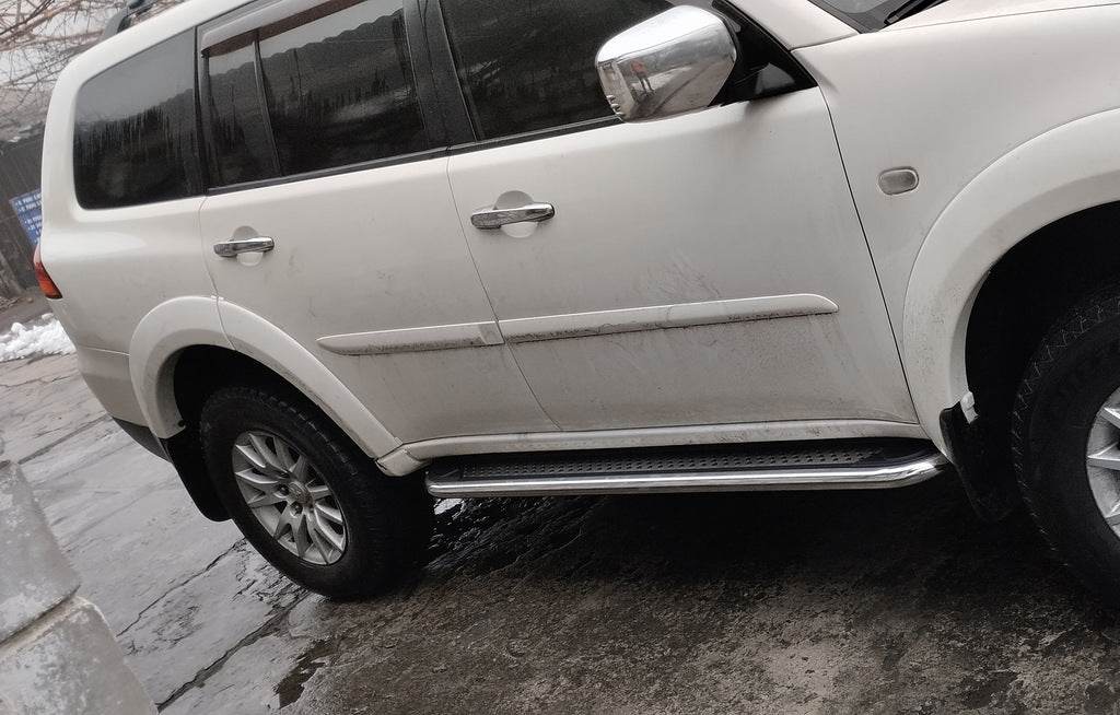 Lateral platforms Maydos V2 (2 PCs., aluminium ↗ stainless) for Mitsubishi Pajero Sport 2008-2015 - Reelken Auto