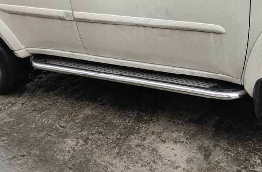 Lateral platforms Maydos V2 (2 PCs., aluminium ↗ stainless) for Mitsubishi Pajero Sport 2008-2015 - Reelken Auto