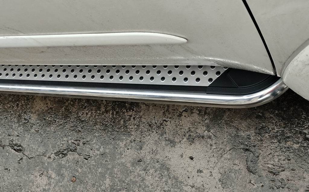 Lateral platforms Maydos V2 (2 PCs., aluminium ↗ stainless) for Mitsubishi Pajero Sport 2008-2015 - Reelken Auto