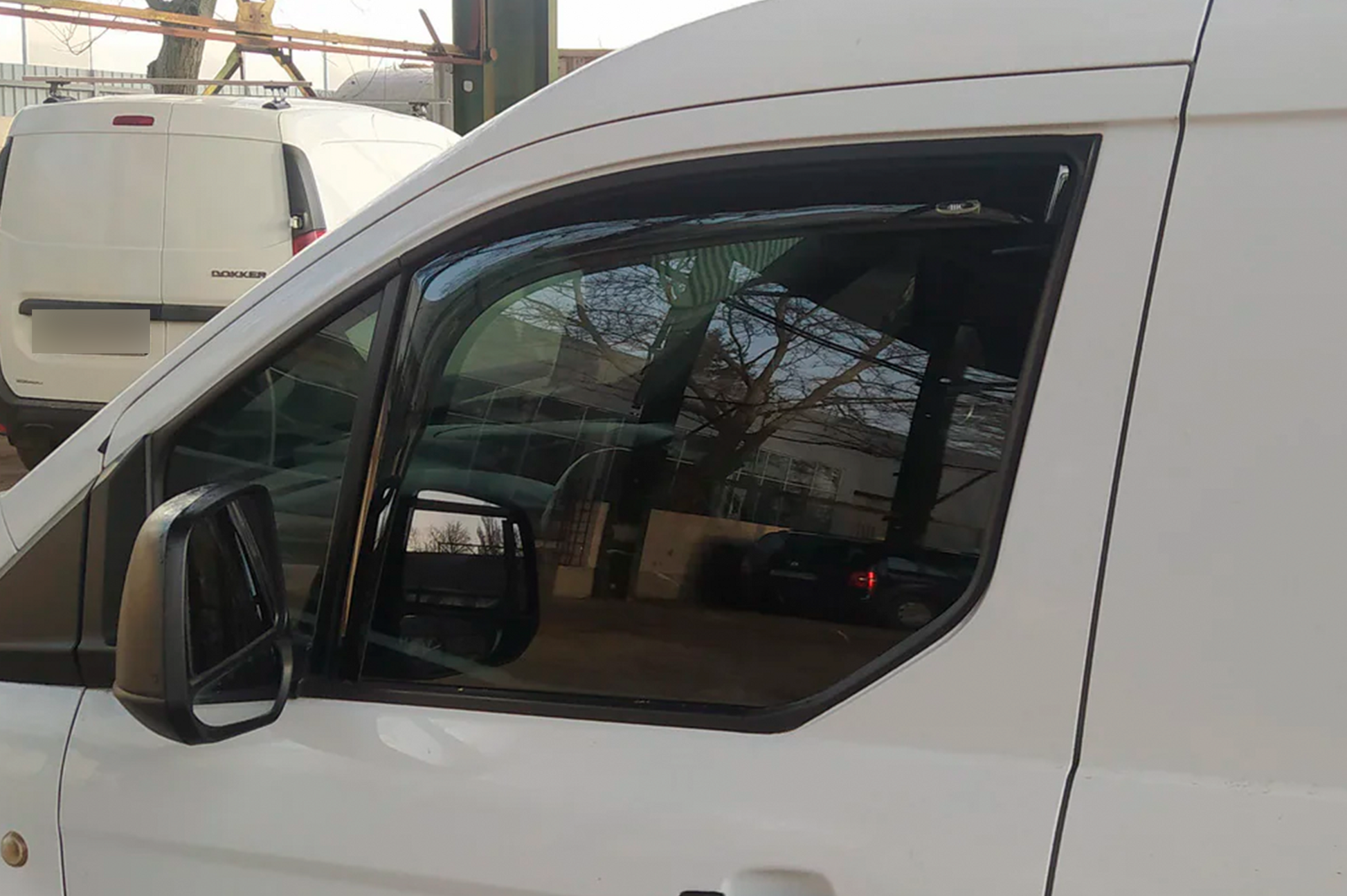 In-channel window deflectors (2 pcs, HIC) for Ford Connect 2014-2021 - image 2