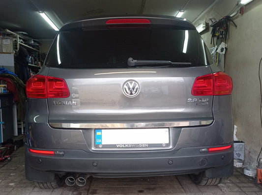 Trunk trim stainless steel for Volkswagen Tiguan 2007-2016 - image 1