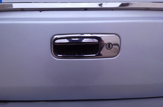 Trunk Handle Cover Stainless Steel for Volkswagen Caddy 2004-2010 - image 1