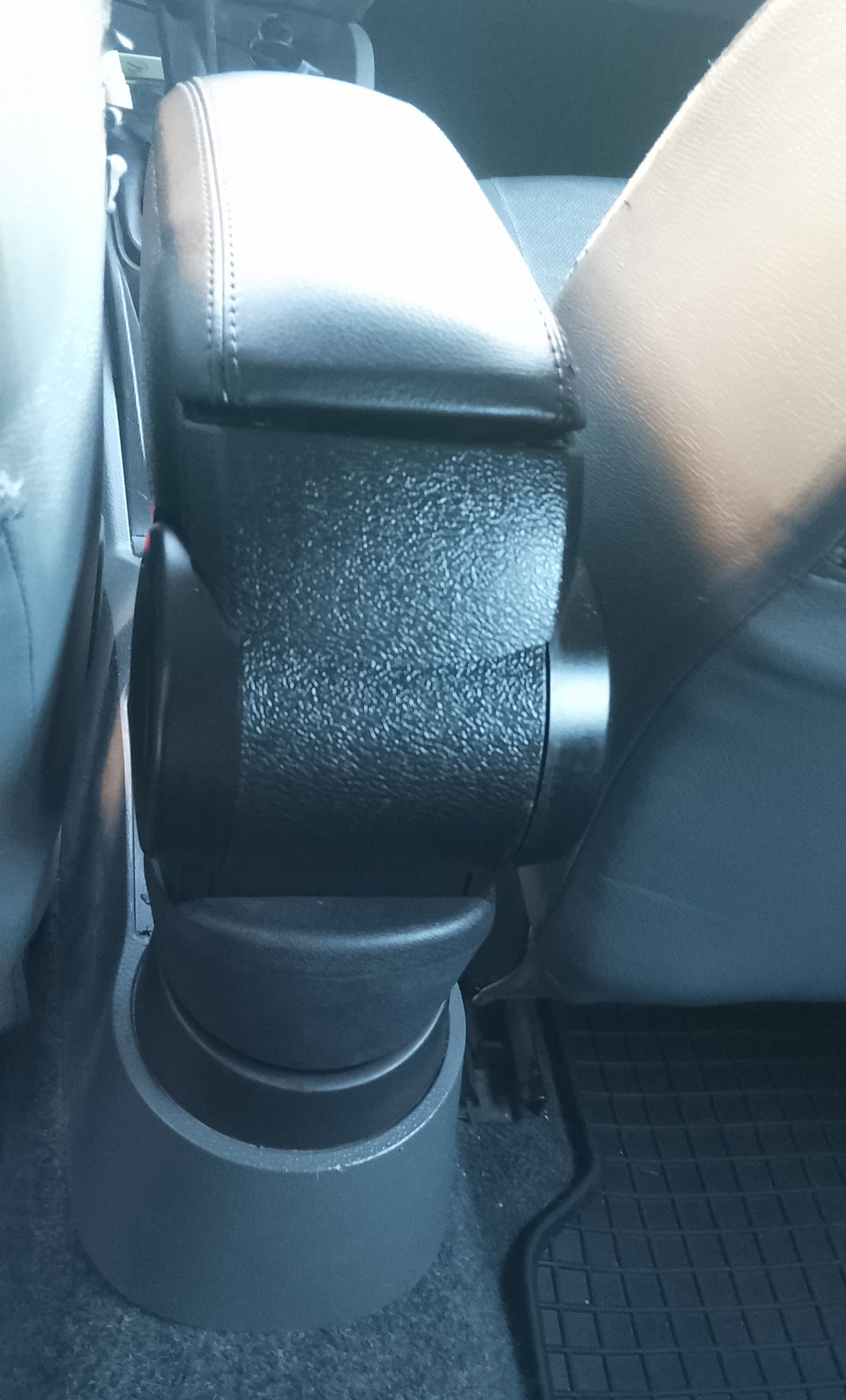 Armrest (into cup holder) for Seat Ibiza 2010-2017 - image 6